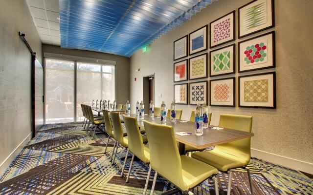 Holiday Inn Express & Suites Summerville by IHG