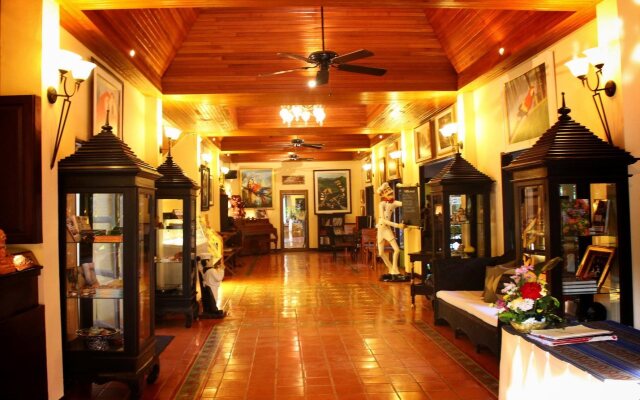 Phuwanalee Resort