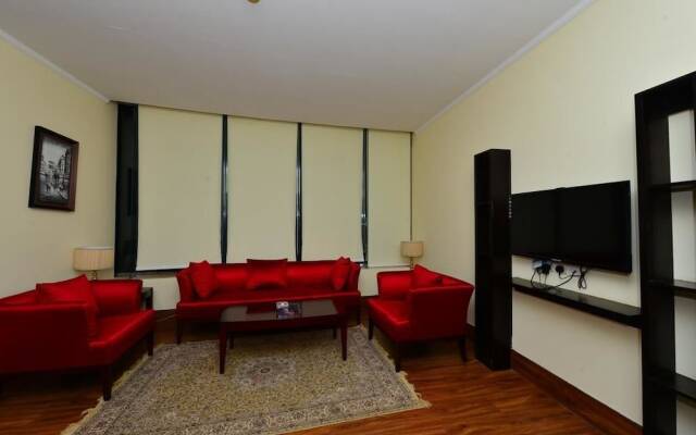 Lotuston Furnished Apartments 2