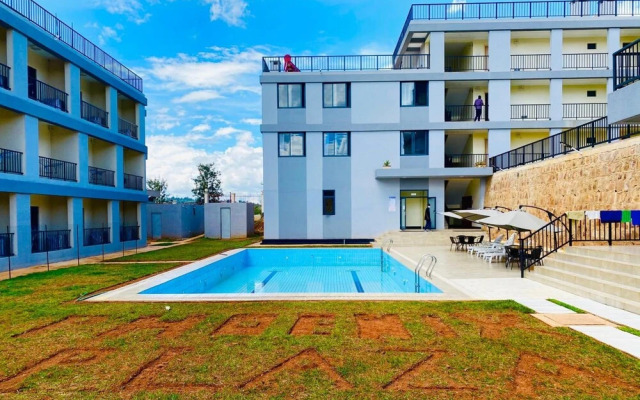 Phoenix Apartment by LINK