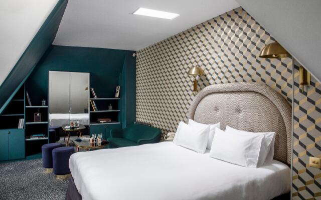 Grand Pigalle Experimental