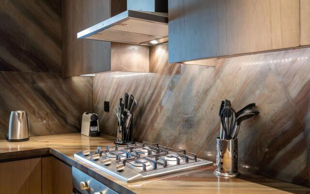 Five South - 40-106- PJ