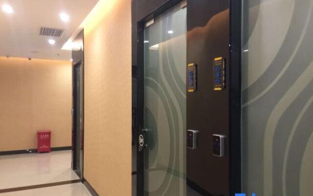 Shenzhen Xinchao Capsule Cabin Hotel