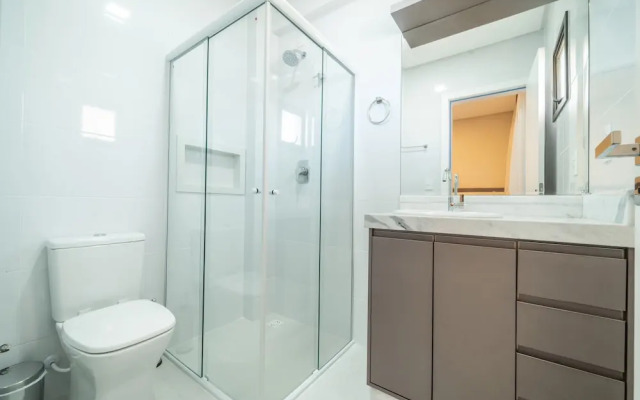 864 - Aluguel Apartamento em Bombinhas