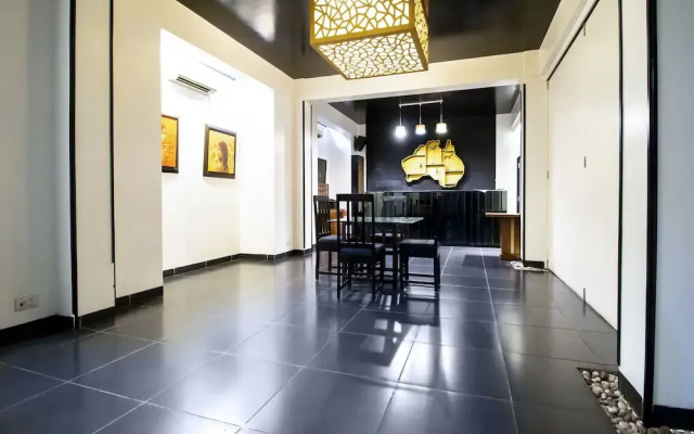 OYO 11166 The Saneer Boutique Hotel