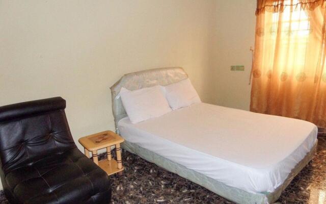 D1 Hotel And Suites
