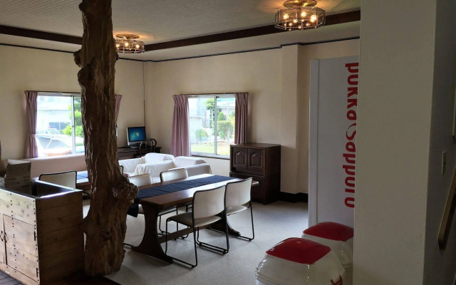 FBH Fuji Backpackers Hostel