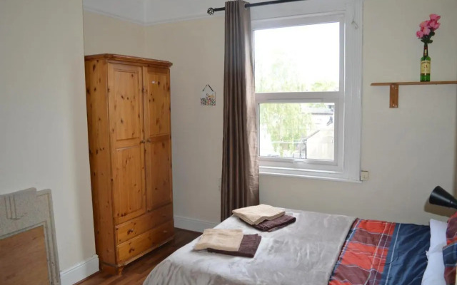Library View Villa Holiday Home