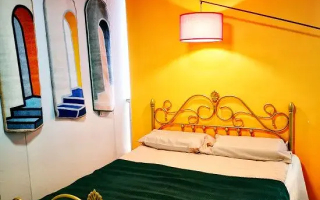 Vivian's Hostel