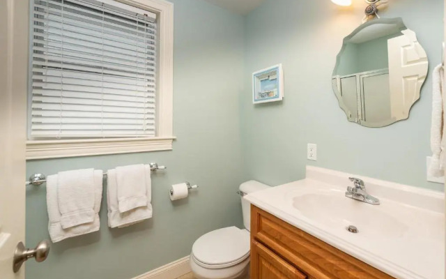 Carriage House at One Long Beach