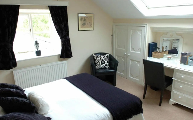 Tyddyn Llan Restaurant with Rooms