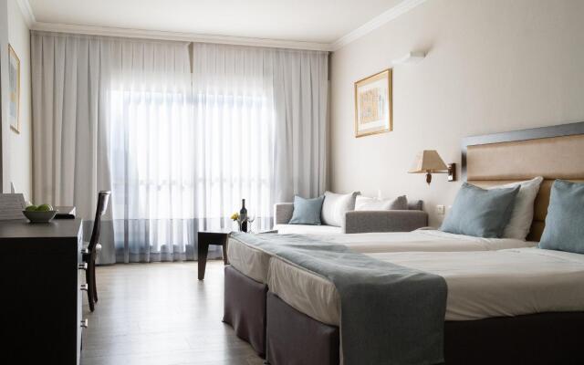 Kfar Maccabiah Hotel and Suites