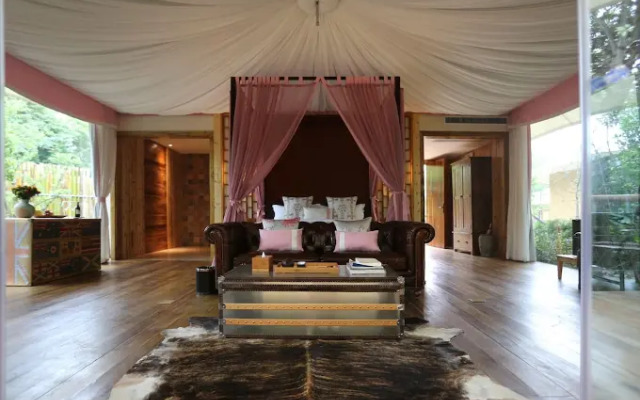 Muise Tented Camp Resort