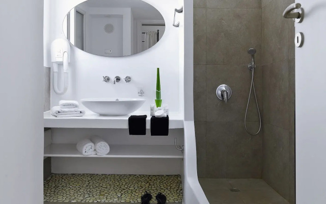 Santa Maria Luxury Suites & Spa