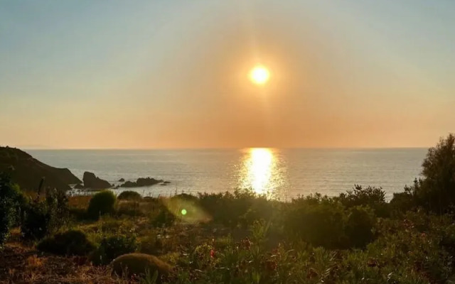 Secluded Oasis With Stunning Views Private Beach