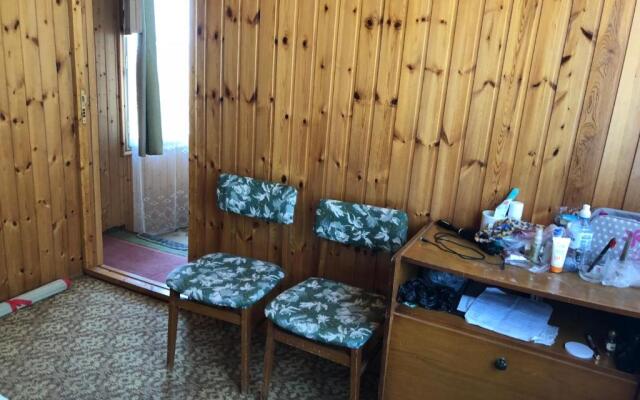 Guesthouse on Sovhoznaya 18