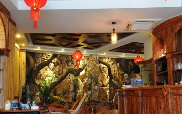 Bamboo House Resort
