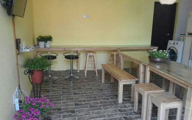 Ace Guesthouse