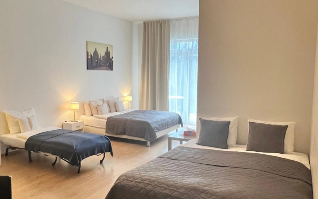 Maria Apartments - Free Parking