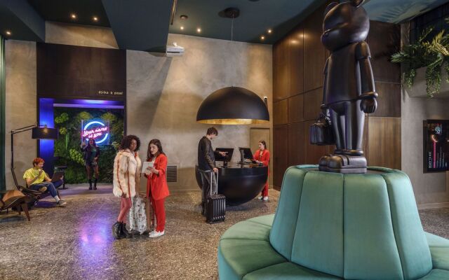 ONOMA Hotel