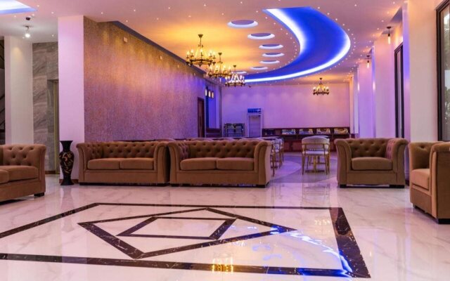 Ari Grand Hotel & Spa