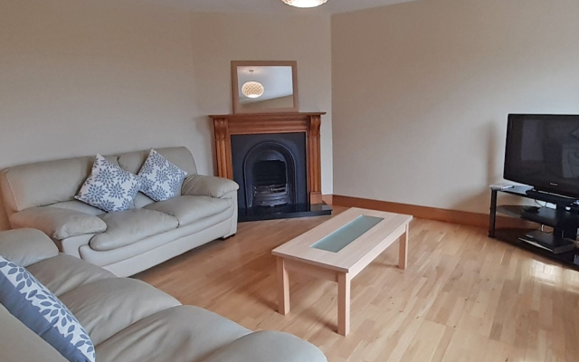 Sea View Holiday Home