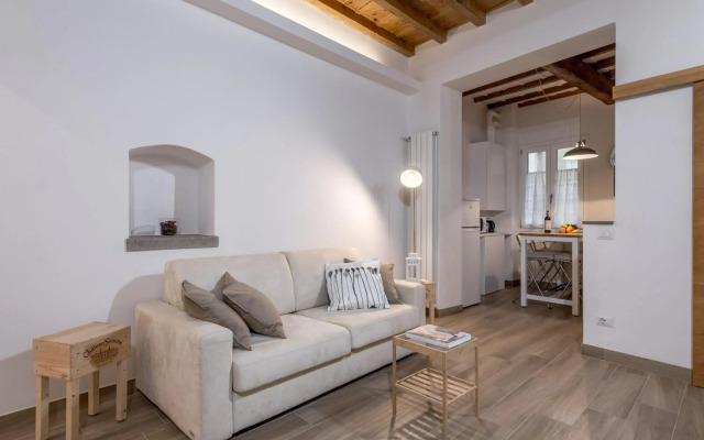 Santa Croce Place by Mmega