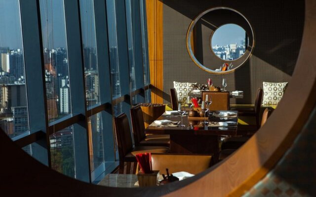 Renaissance Shanghai Zhongshan Park