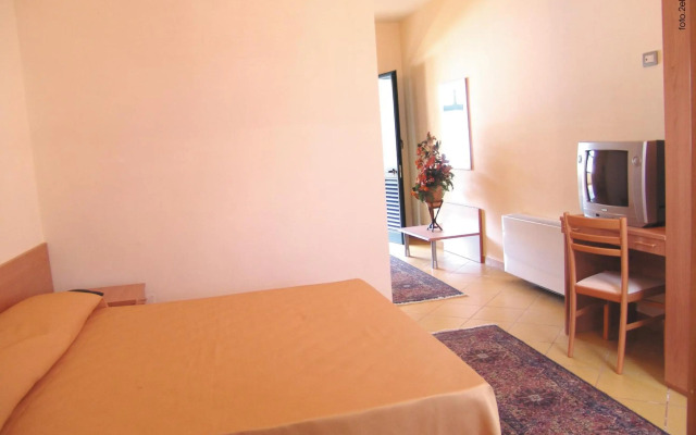 Laurito Resort & Spa