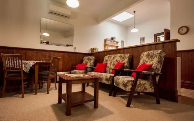 Indian Creek Suites