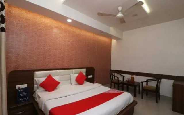 Hotel G C Regency