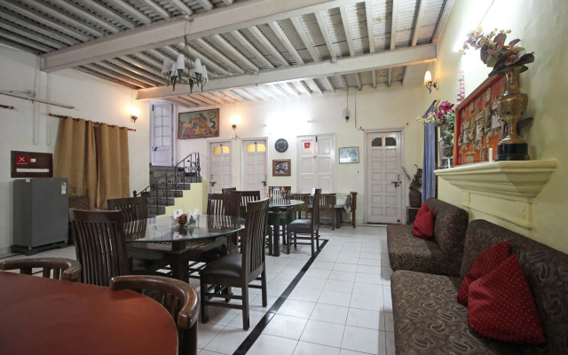 OYO 5962 Home Stay Barlow Villa