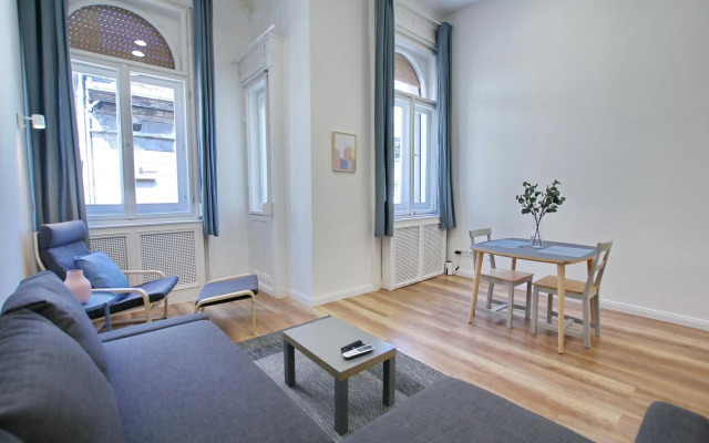Stylish&spacious studio in the heart of Budapest