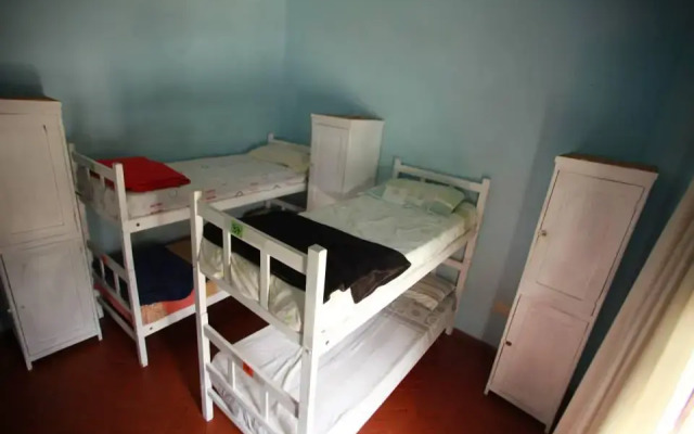 El balcón internacional hostel