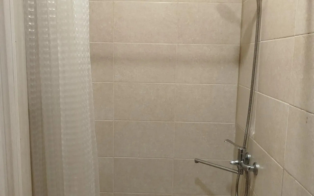 Апартаменты на проезде Юрия Тена