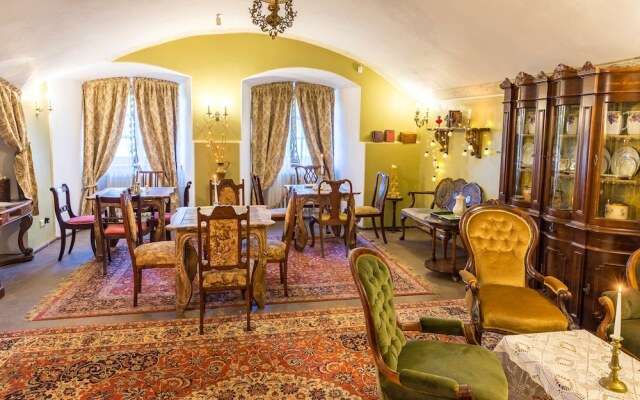 Pakruojis Manor's Palace Boutique Hotel