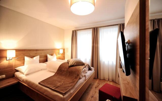 Hotel & Luxury Appartements Dorfstadl