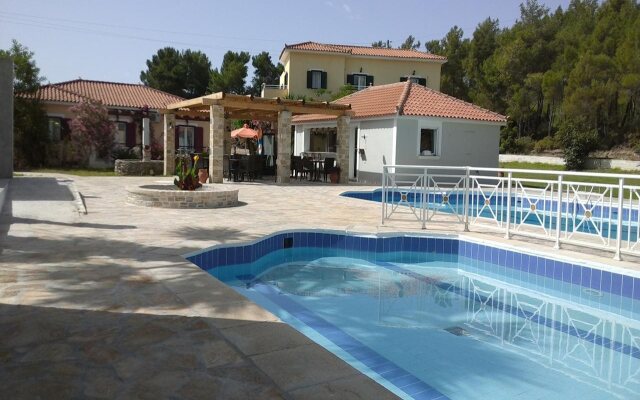 Zeus Hotel