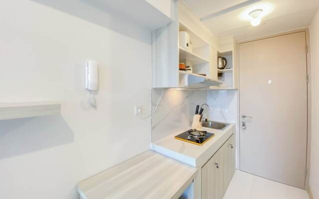 Cozy And Well Furnished Studio Tokyo Riverside Pik 2 Apartment