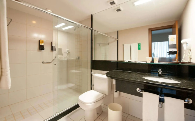 Golden Tulip Porto Vitória