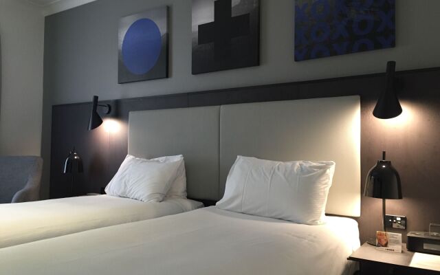 Silkari Urban CKS Sydney Airport Hotel
