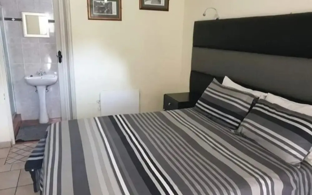 Nikita Motel