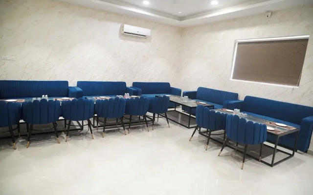 Hotel Mahalaxmi Grand