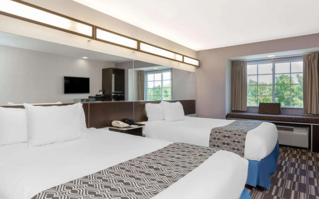 Microtel Inn & Suites by Wyndham Tuscaloosa Near University