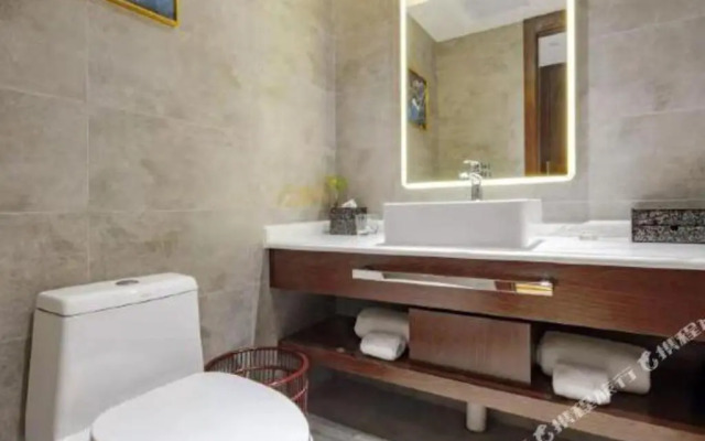 Home Inn Chongqing Nanping Pedestrian Street