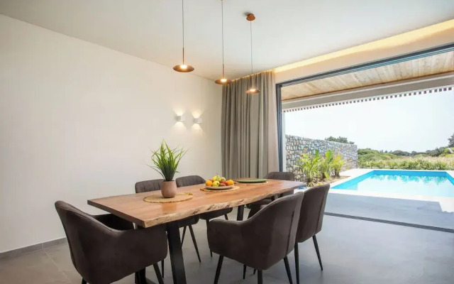 Aethrion Luxury Villas & Suites