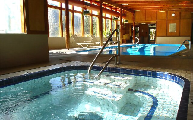 Lodgepole 2003 by SummitCove Vacation Lodging