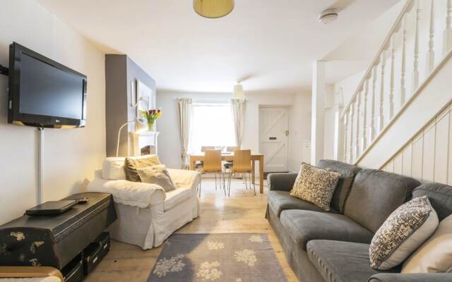 Teachers Cottage