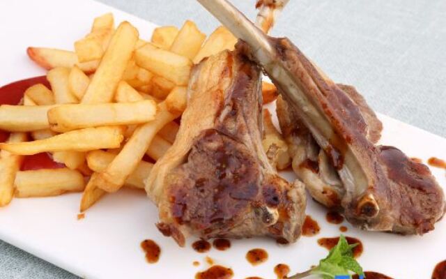 Great Wall Academy Inn