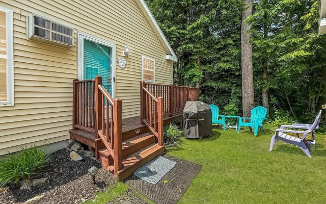Sweet Beach Retreat 2 Bedroom Home
